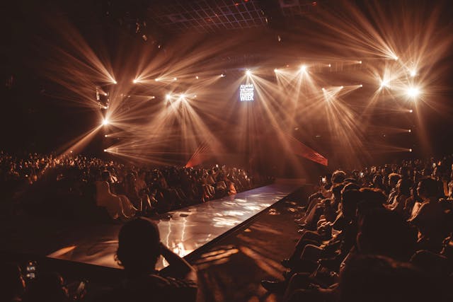 Was macht Nora Balling heute » April